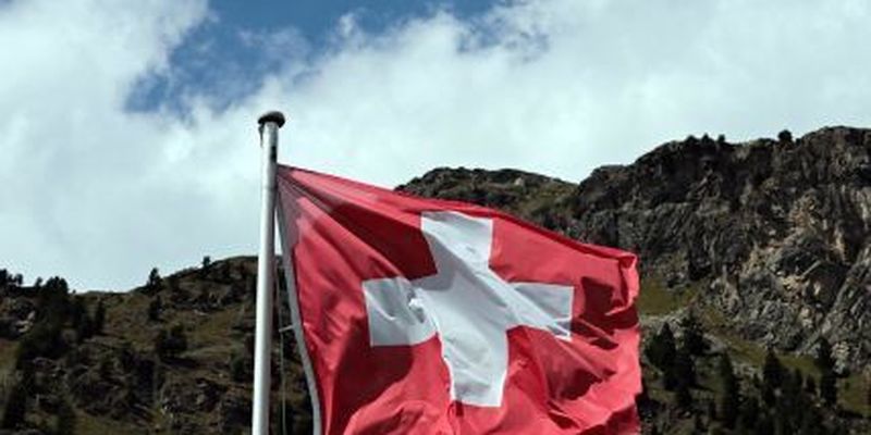 Швейцарія вирішила відмовитись від туристів з Росії