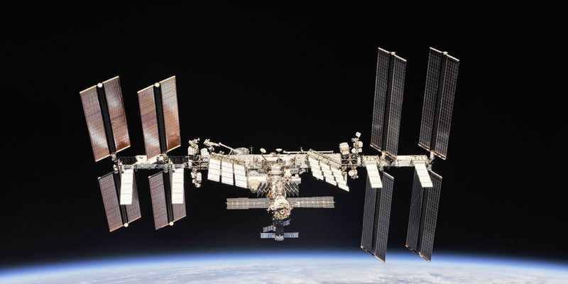 Российские космонавты отпраздновали "День освобождения "ЛНР" в космосе
