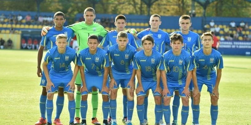Юношеская сборная Украины по футболу начинает подготовку к турниру в Латвии