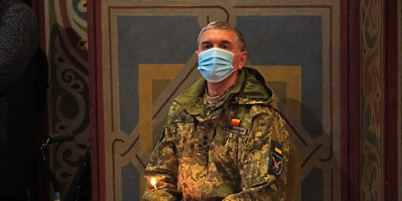 В Киеве почтили память погибших киборгов на Донбассе: эксклюзивные фото