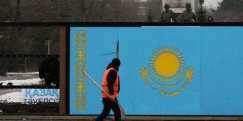 Китай предложил Казахстану помощь в защите от “внешних сил”