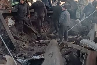 Ракетный удар по Черниговщине: целью России стали работники предприятия, один - погиб