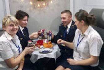 Новий рік у поїздах в Україні зустріли понад 6 тис. пасажирів