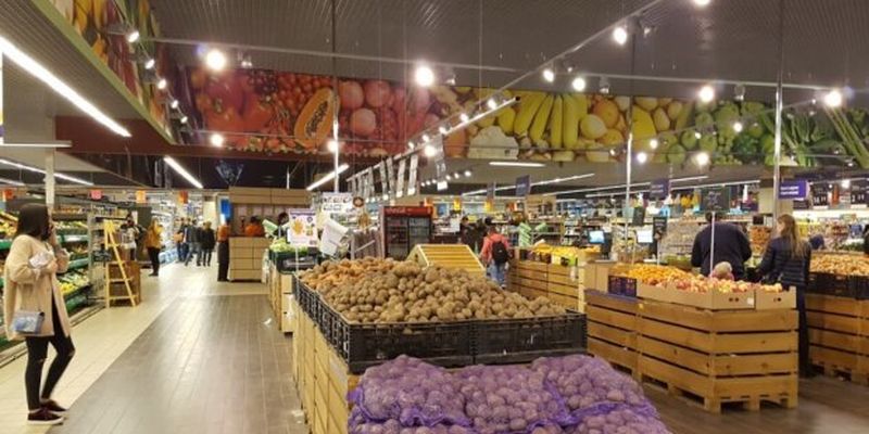 Супермаркеты подняли цены на овощи из борщевого набора: картофель и свекла обойдутся дороже
