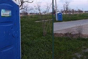 Стройка на костях: в Крыму на месте мусульманского кладбища поставили туалеты, фото