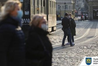 Во Львове продлили "жесткий" карантин до 13 декабря