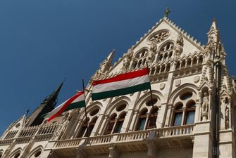 Провластная газета Венгрии призывает игнорировать 5 статью НАТО и прогнозирует поражение Украины