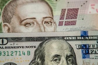 Курсы валют на 17 октября: гривна продолжает дешеветь