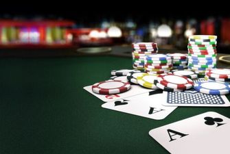 "Зеленый свет букмекерству и онлайн-бэтингу!" Эксперт разнес закон об азартных играх