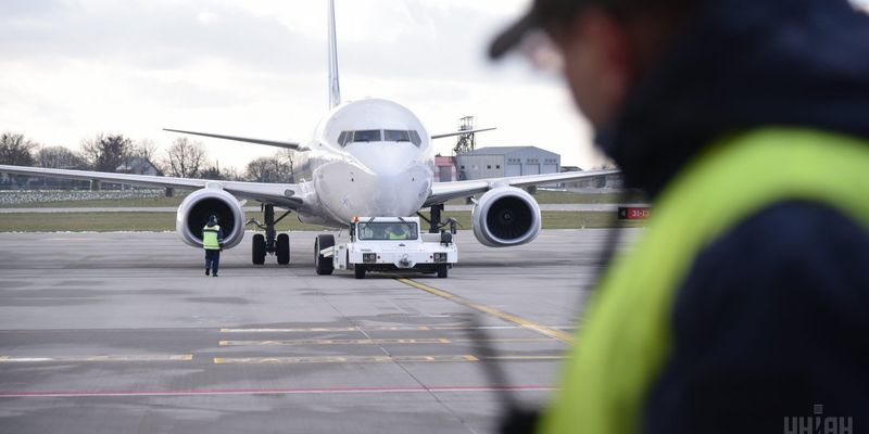 Аеропорт "Одеса" припиняв польоти через несправність літака
