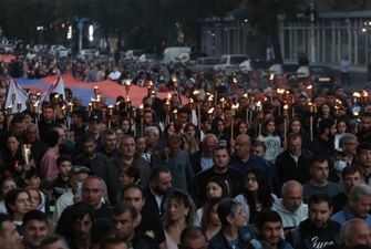 Армяне вшанували пам'ять жертв війни у Карабаху