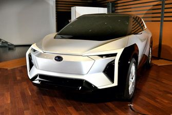 Subaru розсекретила дизайн спільного з Toyota електричного кросовера