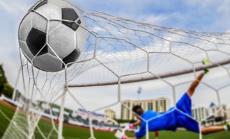 УПЛ: 13-й тур футбольной Премьер-лиги завершают матчи в Ужгороде, Одессе и Львове