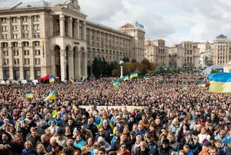 На Майдане проходит вече накануне "нормандской встречи": онлайн-трансляция