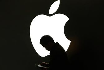 Бывший сотрудник Apple обвинил компанию в слежке за собой