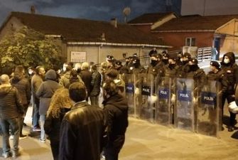 "Кучка грабителей и воров": в Турции требуют отставки правительства Эрдогана