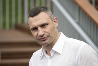 Кличко звільнив своїх заступників Давтяна і Спасибка