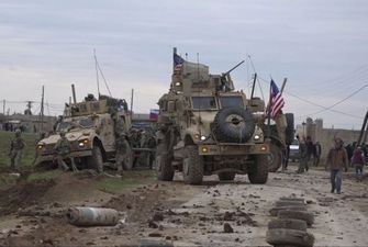 США направили більше військ до Сирії через Росію: її звинувачують у провокуванні масштабної ДТП