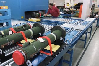 800 американських компаній готові виготовляти зброю для України