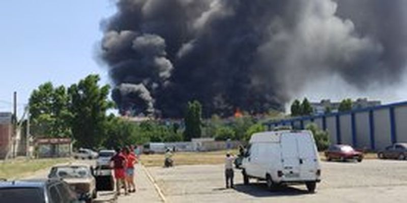 Пожар в пятиэтажке Новой Каховки. Полиция задержала причастного к возгоранию