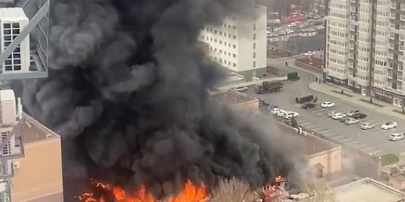 В ОП відреагували на пожежу у будівлі ФСБ у Ростові