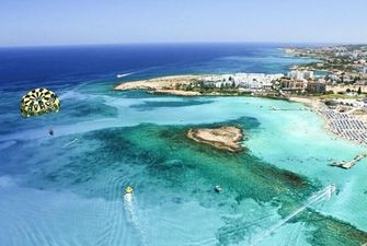 Кипр вводит обязательную сдачу экспресс-тестов на COVID для туристов