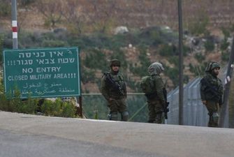 Ізраїльські військові застрелили трьох палестинців на кордоні з Газою