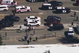 При стрельбе в школе в Окленде ранено шесть человек