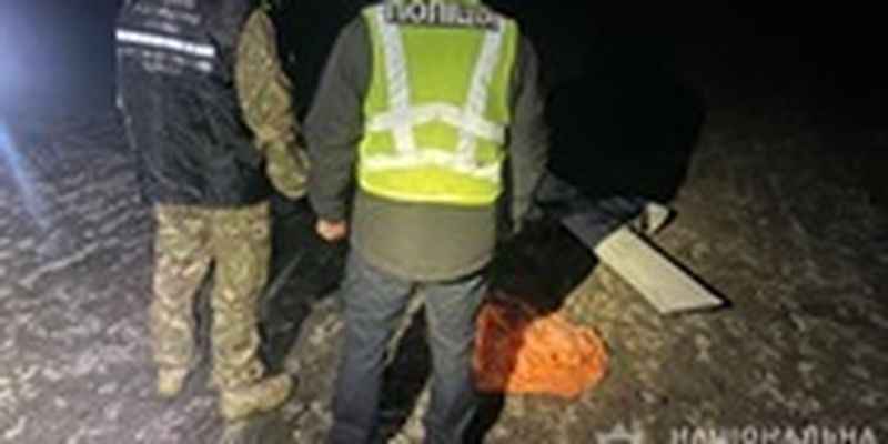 На Волыни задержаны контрабандисты, дронами перевозившие сигареты