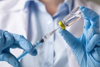 В Украину уже едут 500 тысяч доз COVID-вакцины - Степанов