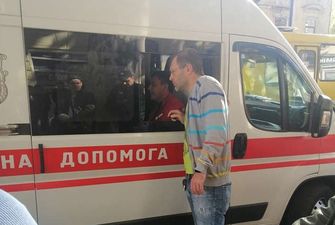 Бійка в Одесі: двох учасників на швидкої відвезли в лікарню