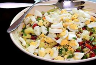 «Кухня в изоляции»: Ароматный картофельный салат по-турецки