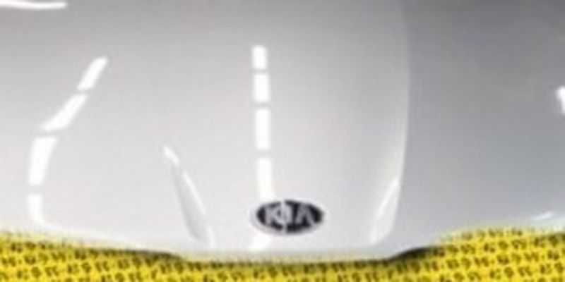 Опубликованы снимки первого собранного прототипа Kia Optima нового поколения