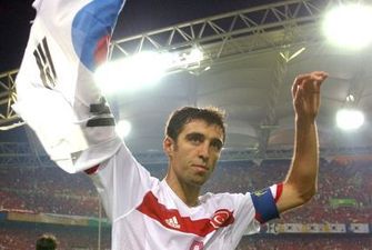 Турецького коментатора замінили посеред матчу ЧС-2022 через несподівану причину