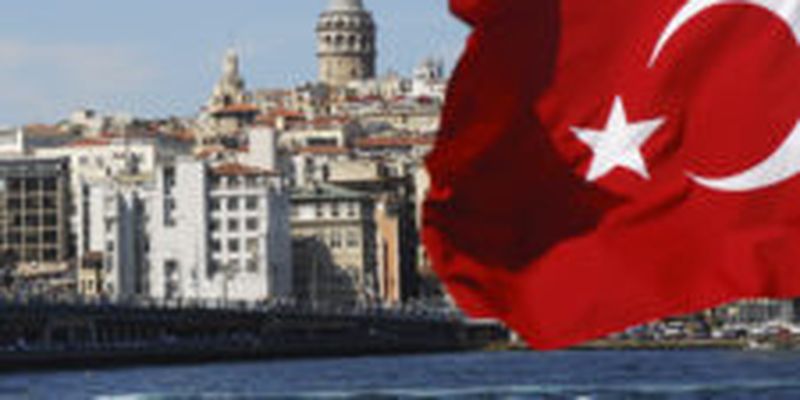 Турция отсрочила новые правила въезда для туристов по ПЦР-тестам