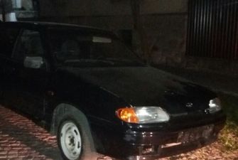 В Мукачево мужчина украл автомобиль у пенсионера