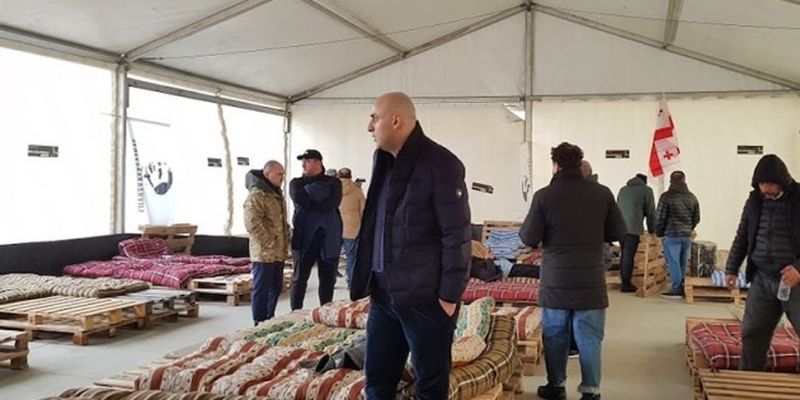В Грузии сторонники Саакашвили прекратили голодовку