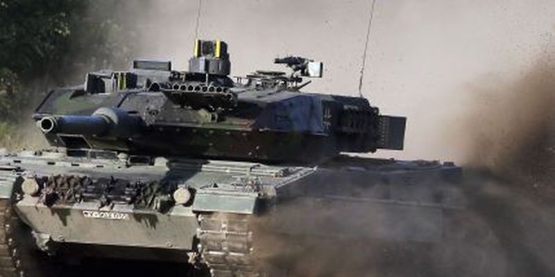 Експерт розповів, чи варто очікувати від Німеччини швидких поставок танків Україні