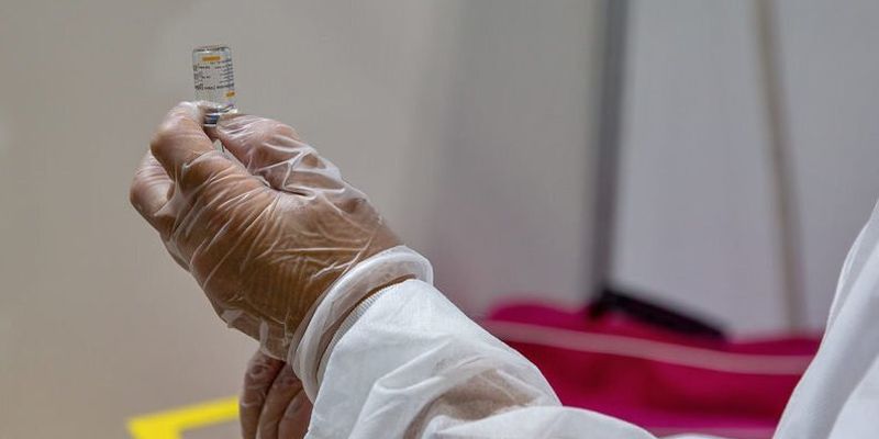 Для борьбы со штаммом Омикрон четырех доз вакцины недостаточно – ученые из Израиля