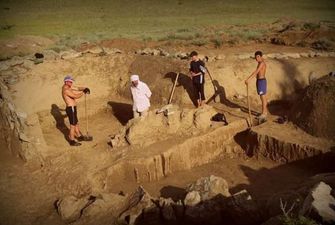 Во Франции обнаружен 6000-летний монолит