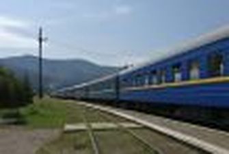 Под Одессой поезд насмерть сбил пенсионера