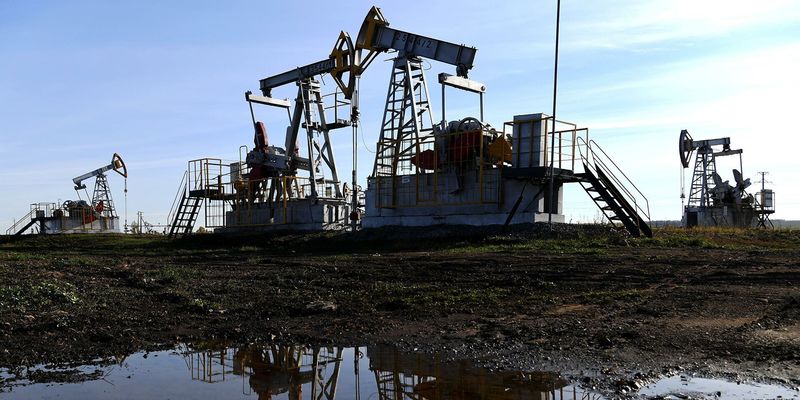 Москва считает деньги: нефтяные доходы России рухнули еще до ввода санкций