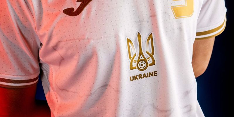 Сборная России по футболу может отказаться от Евро-2020 из-за формы украинцев с Крымом - СМИ