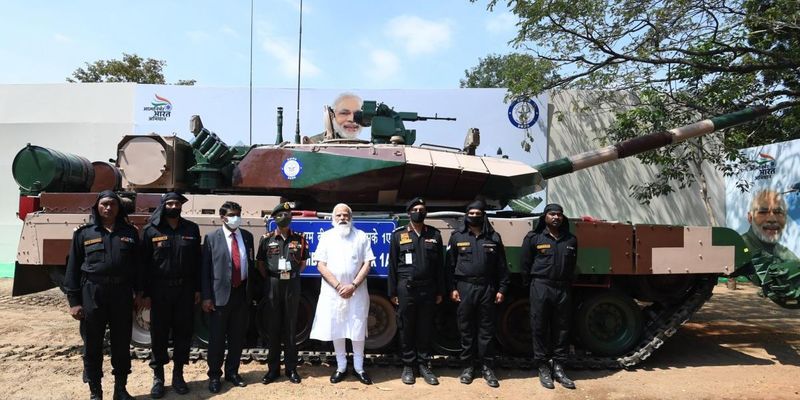 Индийская армия получила новую версию танка "Арджун"