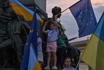 Не ведитесь на яркий фантик. Что не так с рассуждениями о сфере услуг в Украине и ЕС