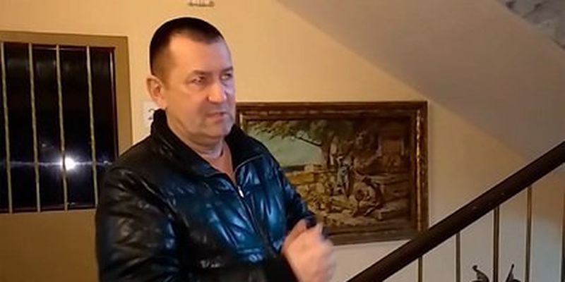 Между художником и управдомом возник спор из-за десятков тысяч рублей
