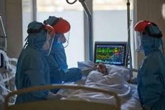 В Украине койки для пациентов с COVID заполнены более чем на 20 процентов