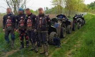 Польские экстремалы на квадроциклах "прорвали" границу Украины