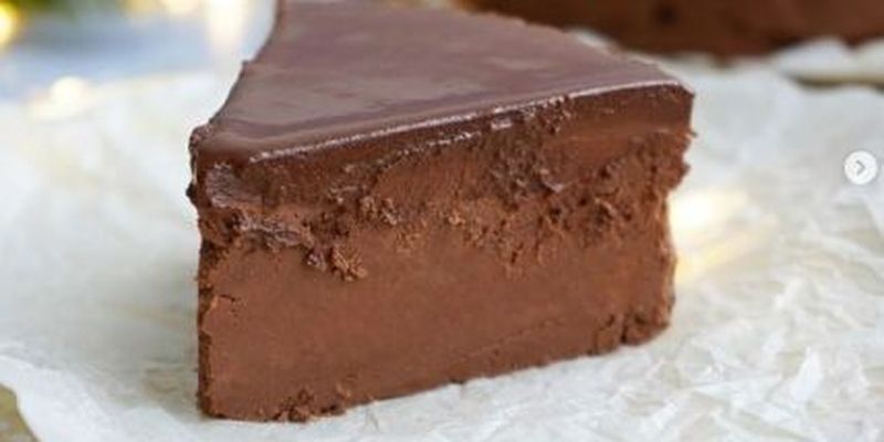 Шоколадный чизкейк без выпечки: десерт для Нового года и не только