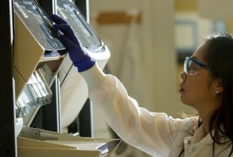 Первая в мире: британские ученые разрабатывают вакцину против рака легких